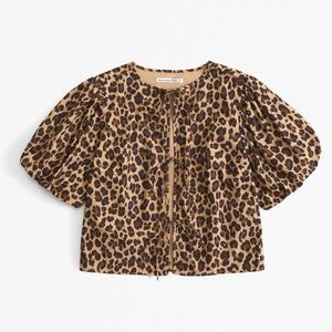 Abercrombie Short Sleeve Tie Front Top Leopard Small
